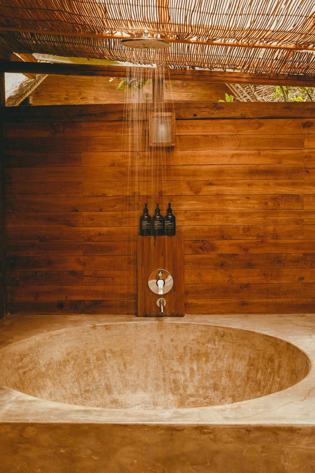 Uluwatu Green Escape Eco Resort מראה חיצוני תמונה