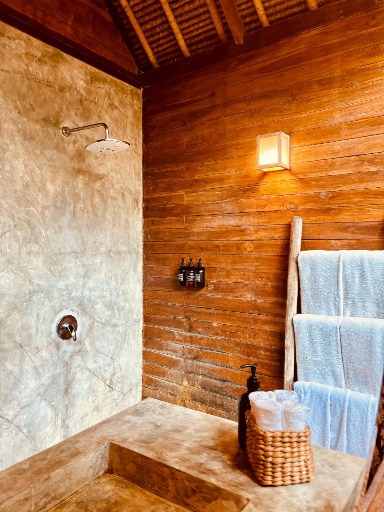 Uluwatu Green Escape Eco Resort מראה חיצוני תמונה